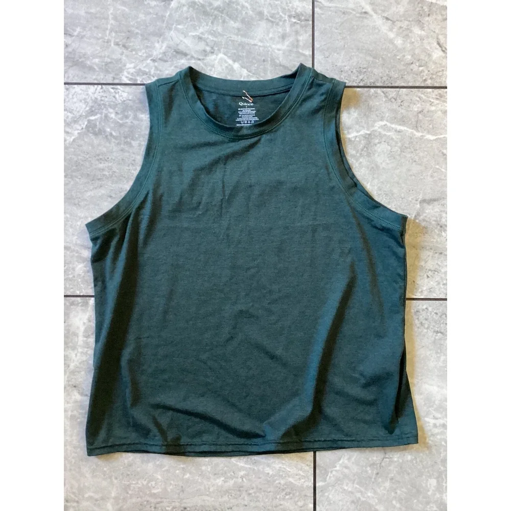 Quince NWOT Womens Recycled Polyester Spandex Muscle Tank Top Green Medium - Picture 2 of 7